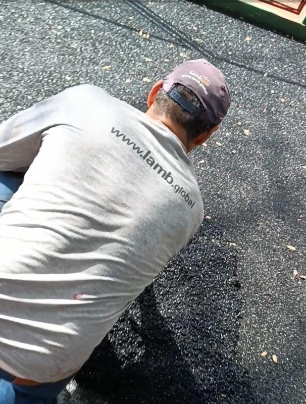 PISO MONOLÍTICO 40mm PRETO